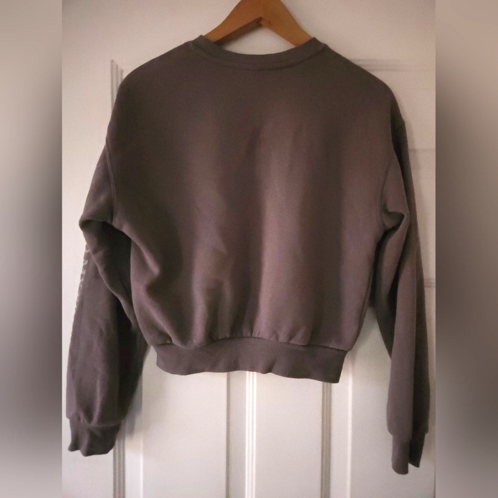 H&M NASA Crop Sweatshirt in Grey, size S - Picture 3 of 8